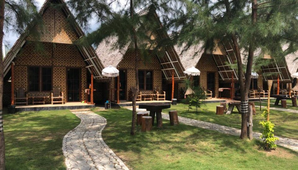 Hotel Junior Suite Room: Spacious and Luxurious - Madu Tiga Resort
